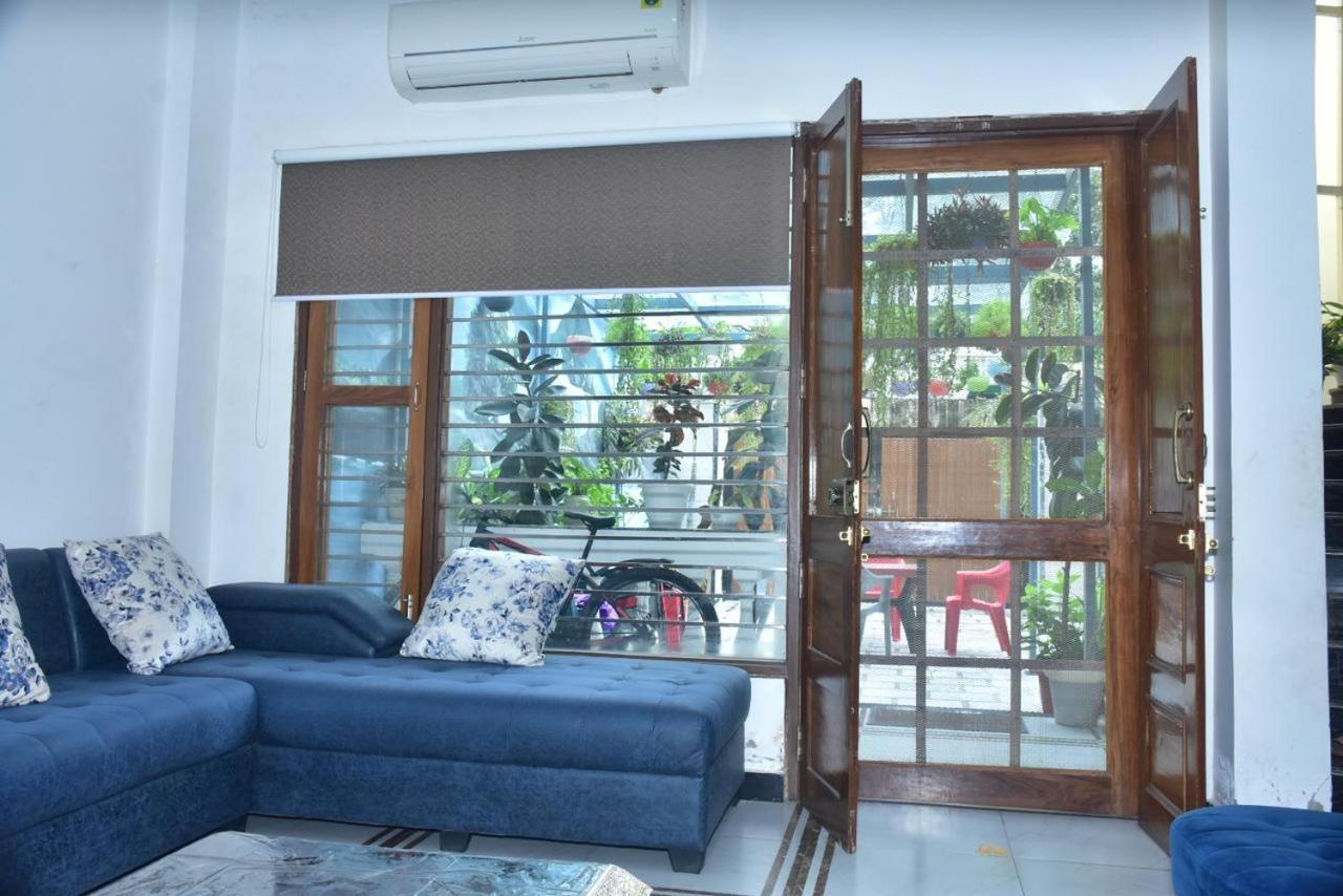 Shreshth Home Stay - Best Family Accommodation - 3Km From Har Ki Pauri, Haridwar, Uttarakhand Exterior foto