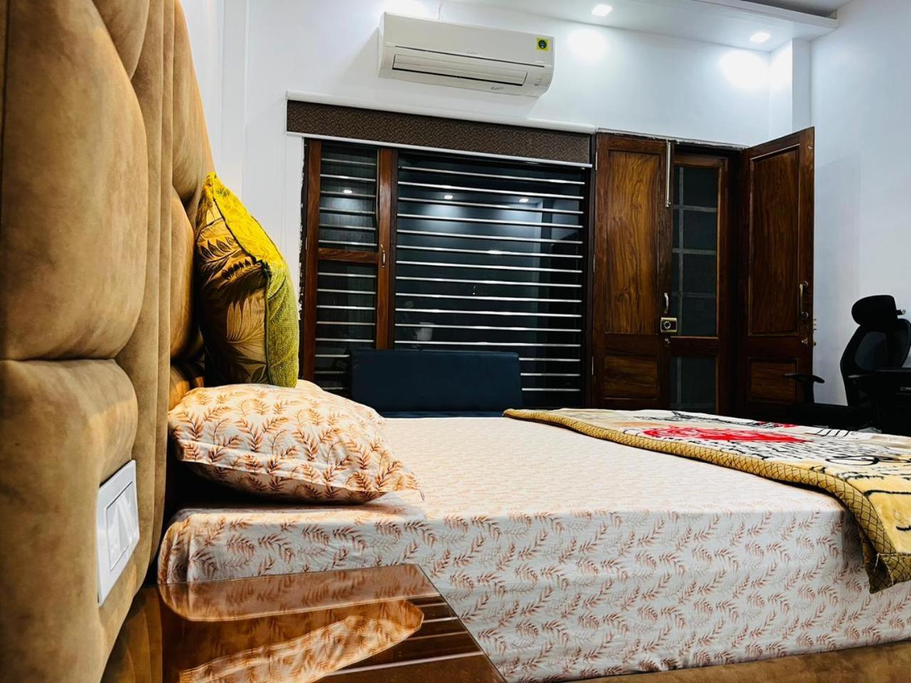 Shreshth Home Stay - Best Family Accommodation - 3Km From Har Ki Pauri, Haridwar, Uttarakhand Exterior foto